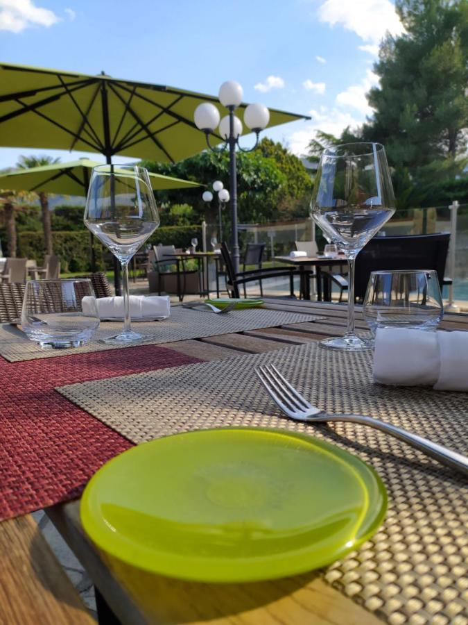 Auberge Du Roua อาร์เจเลส-ซัวร์-แมร์ ภายนอก รูปภาพ