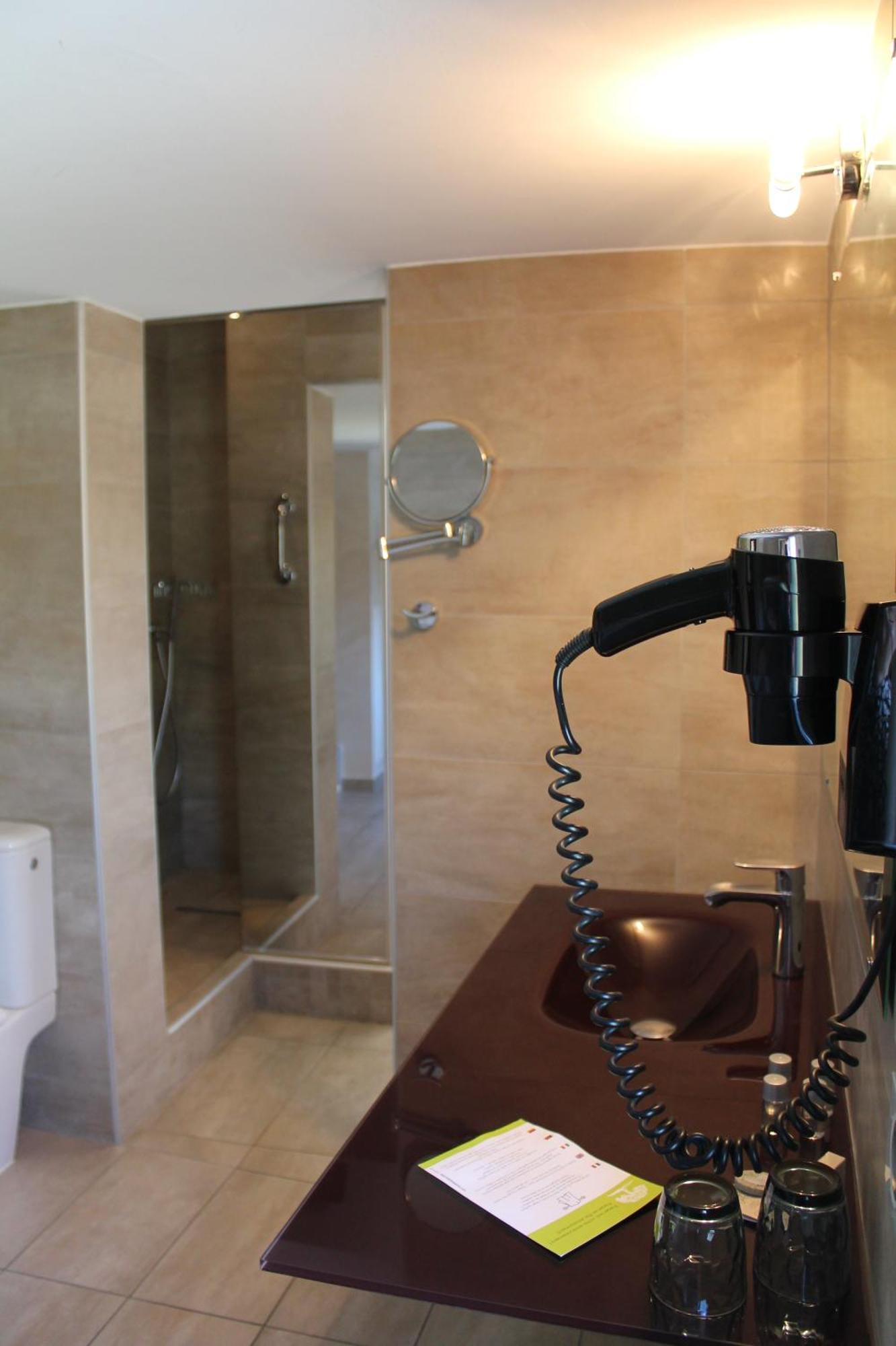 Auberge Du Roua อาร์เจเลส-ซัวร์-แมร์ ภายนอก รูปภาพ