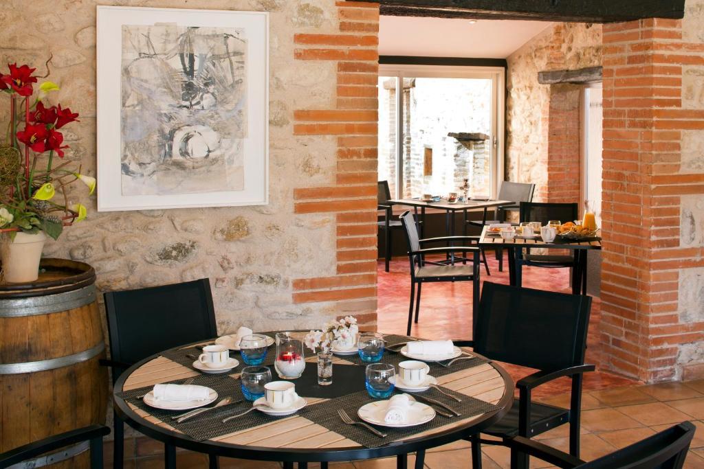 Auberge Du Roua อาร์เจเลส-ซัวร์-แมร์ ภายนอก รูปภาพ